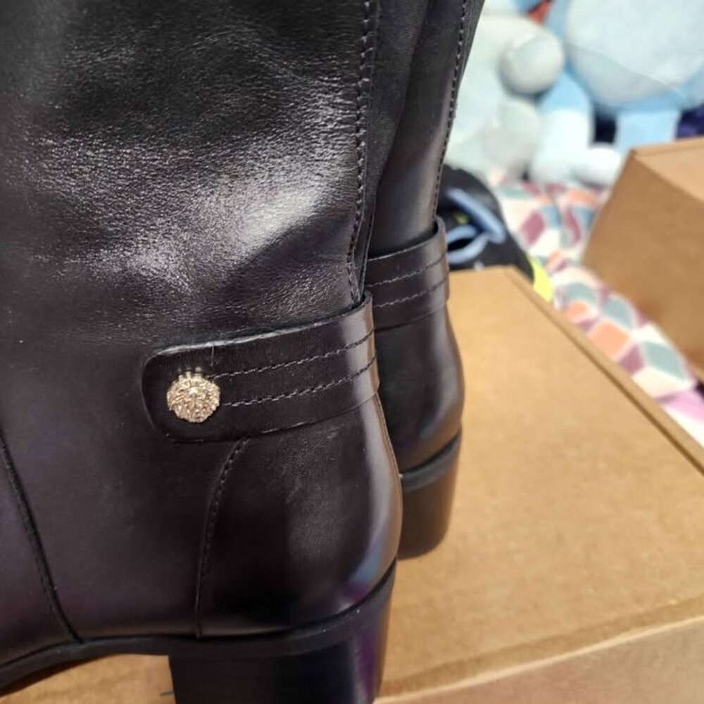 Anne Klein black leather boots. Size 7 new with tags - Picture 5 of 7